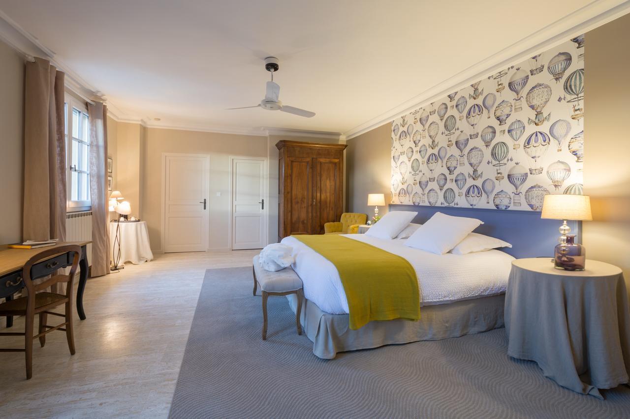 Domaine De Fos Bed and Breakfast Montaren-et-Saint-Médiers Εξωτερικό φωτογραφία