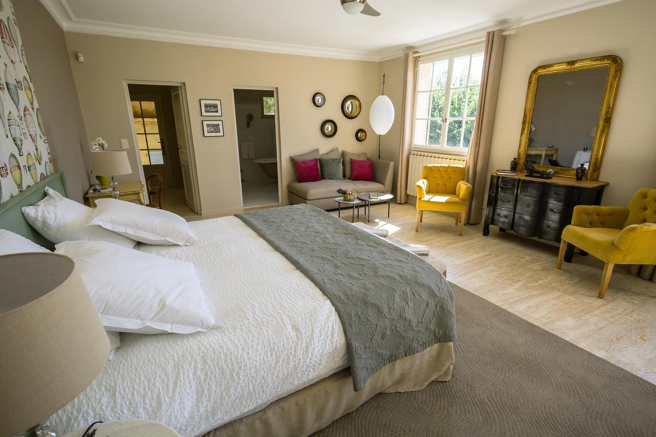 Domaine De Fos Bed and Breakfast Montaren-et-Saint-Médiers Εξωτερικό φωτογραφία